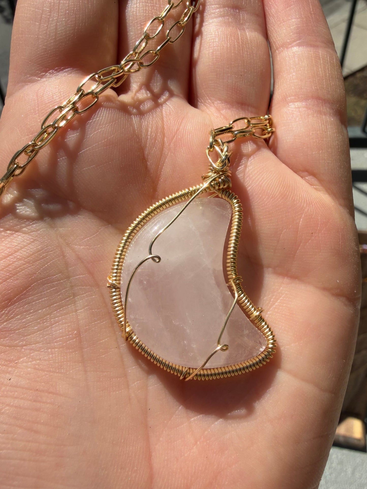 Rose Quartz moon ๐