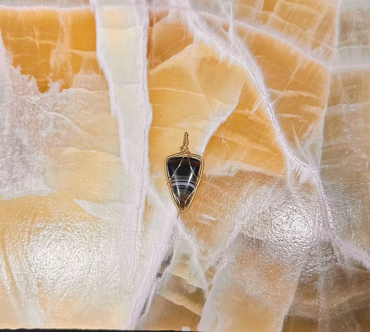 Black/brown agate π€π€