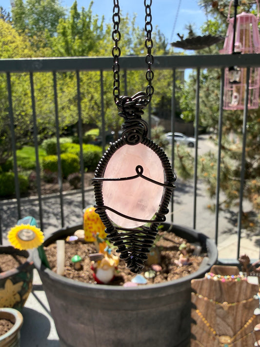 Rose Quartz🖤