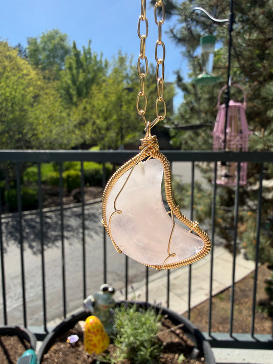 Rose Quartz moon 🌙