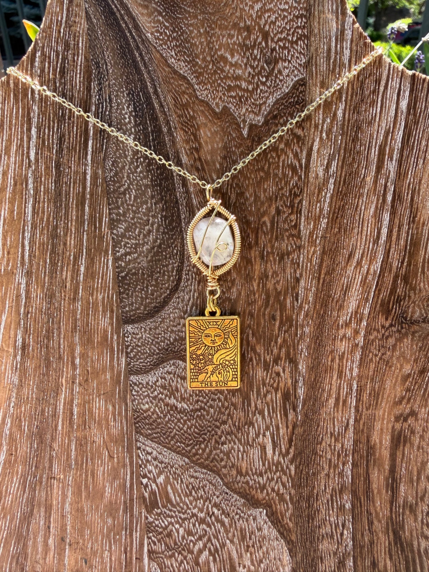 Moonstone the Sun Tarot ☀️🌀
