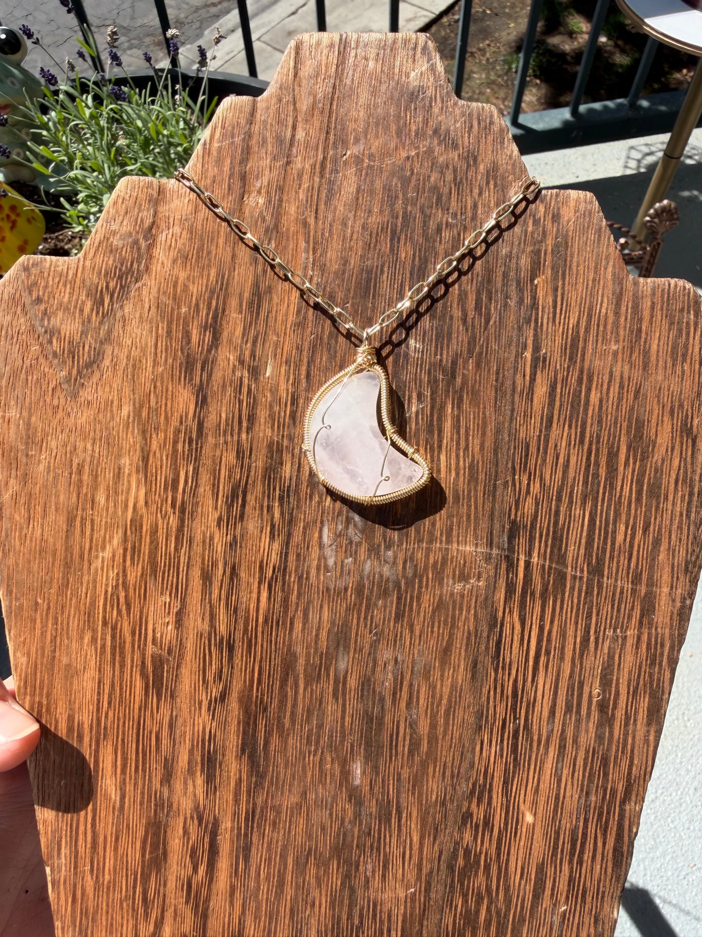 Rose Quartz moon 🌙