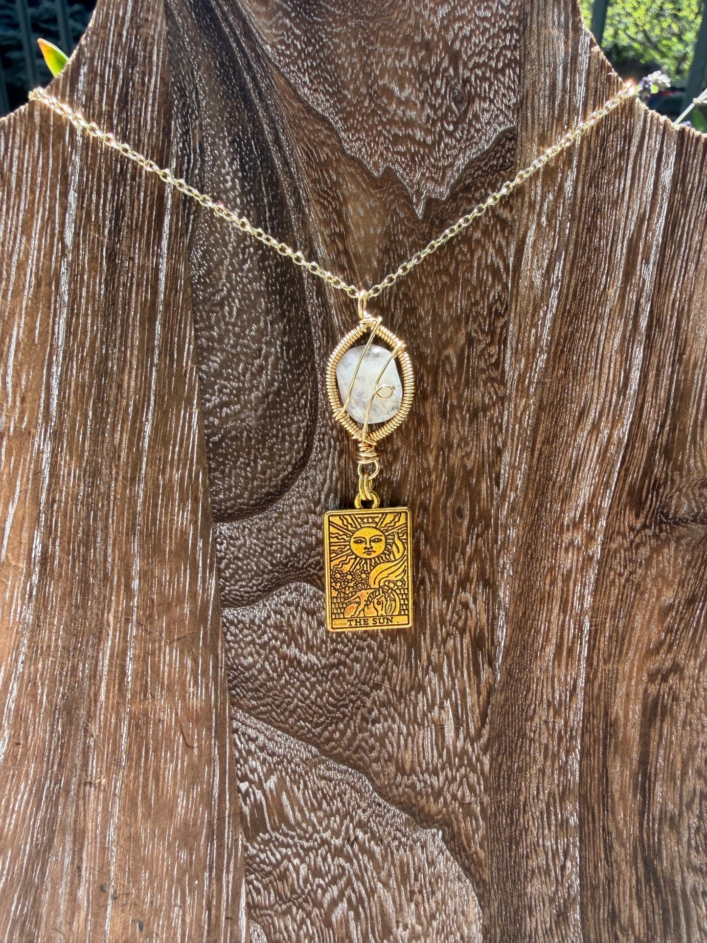 Moonstone the Sun Tarot ☀️🌀