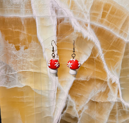 Mushroom earrings 🍄