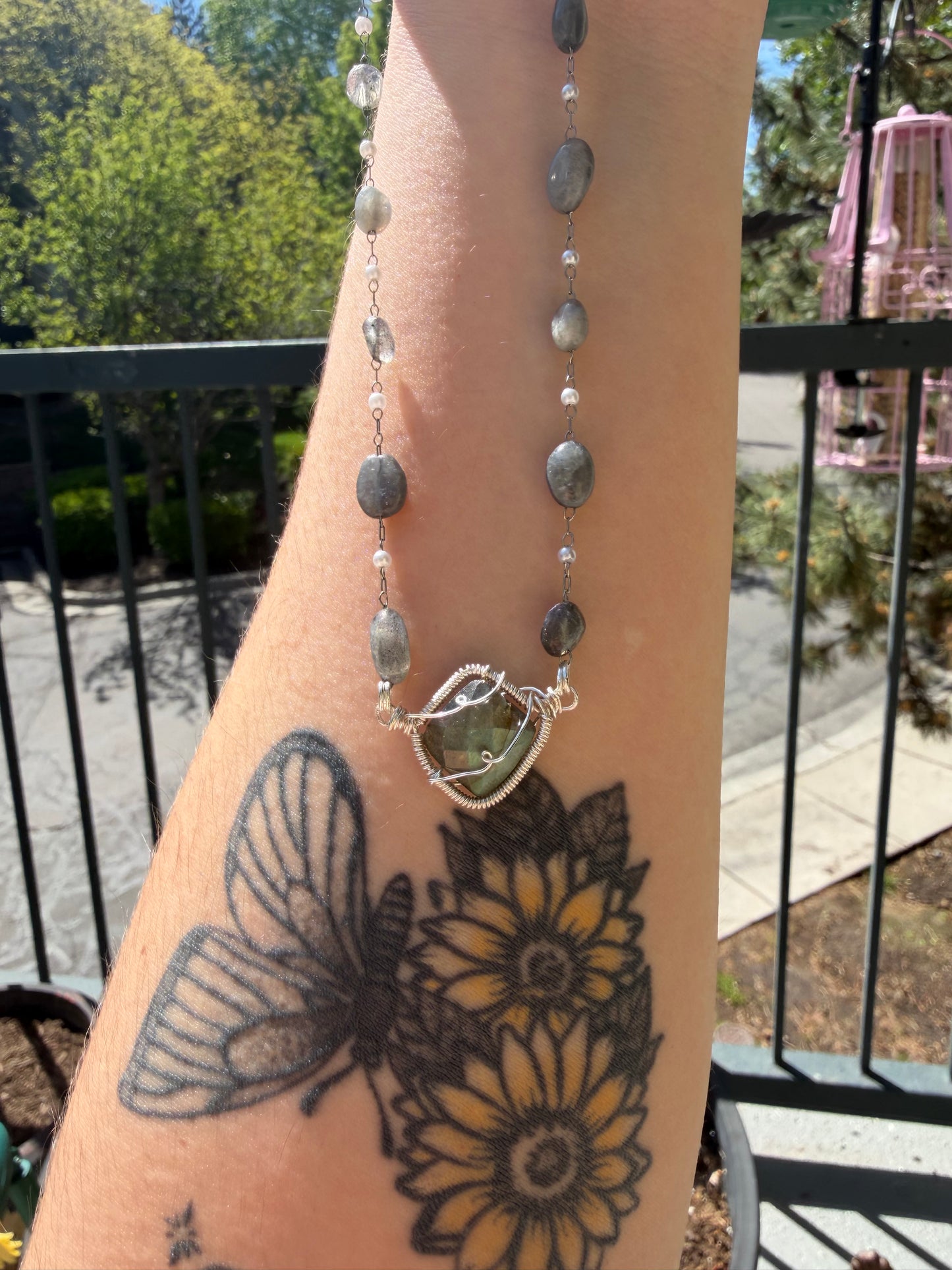 Labradorite w/ labradorite chain🦋
