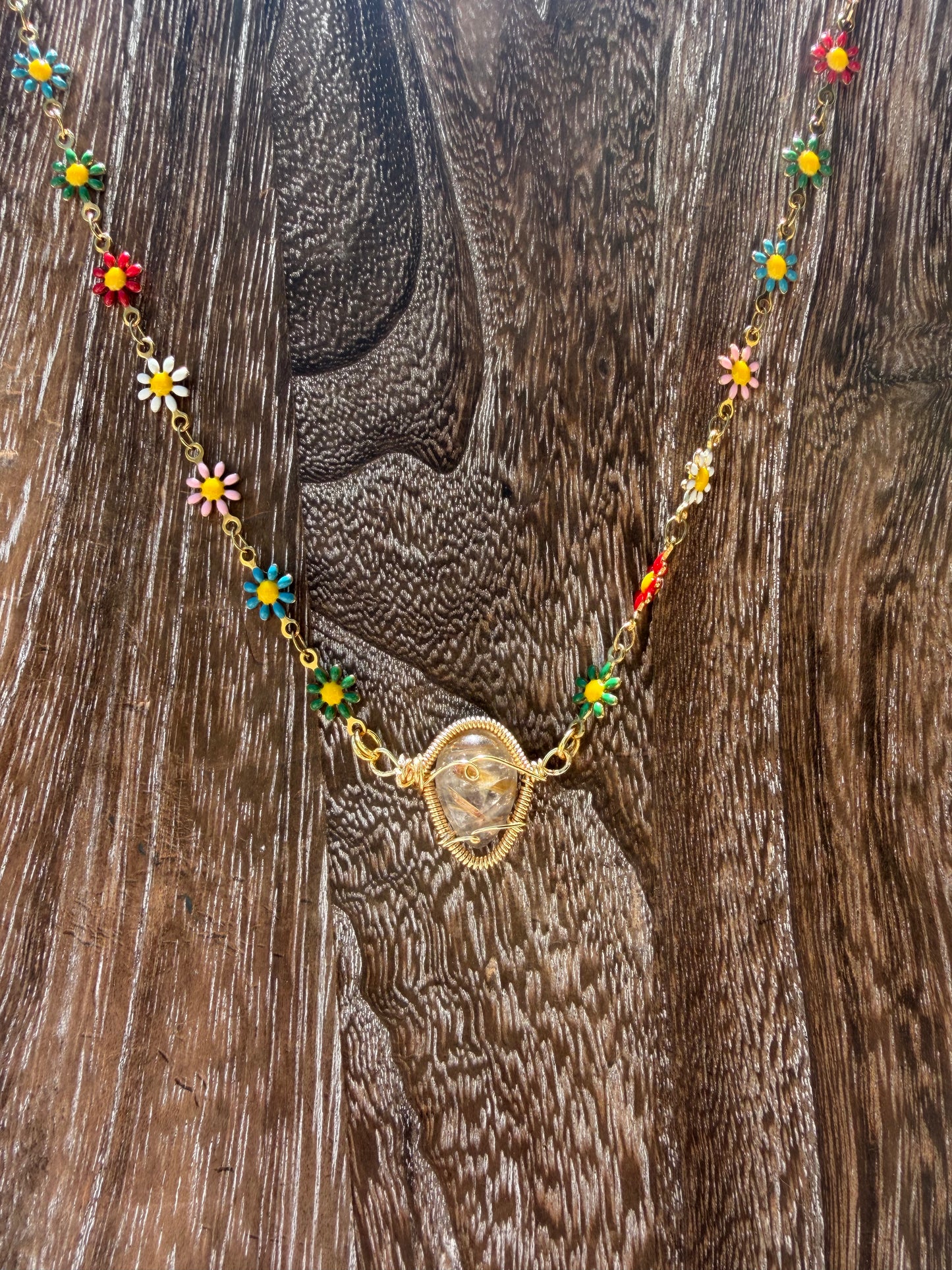 Rutilated Quartz w/ flower chain🌼